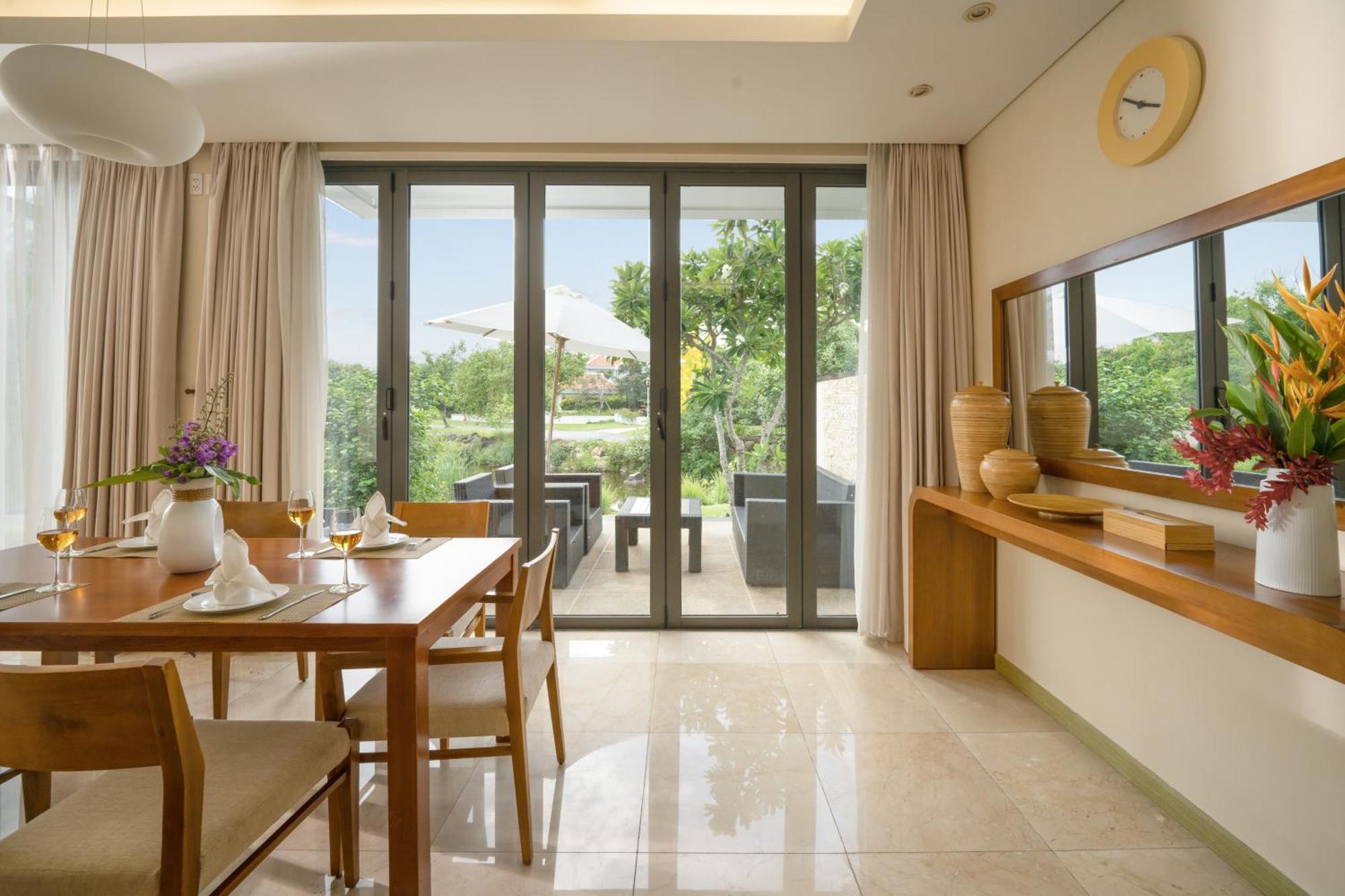 Khách sạn hẻo lánh Luxury Dana &
