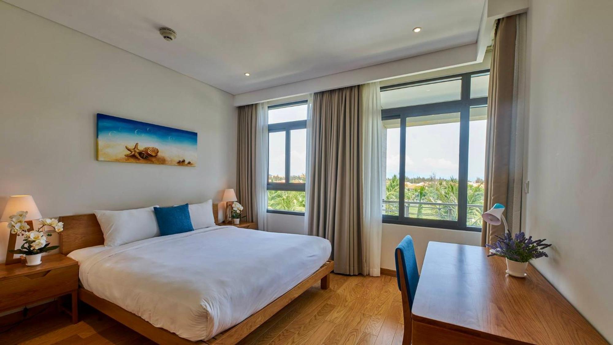 Luxury Dana & Khách sạn hẻo lánh Đà Nẵng
